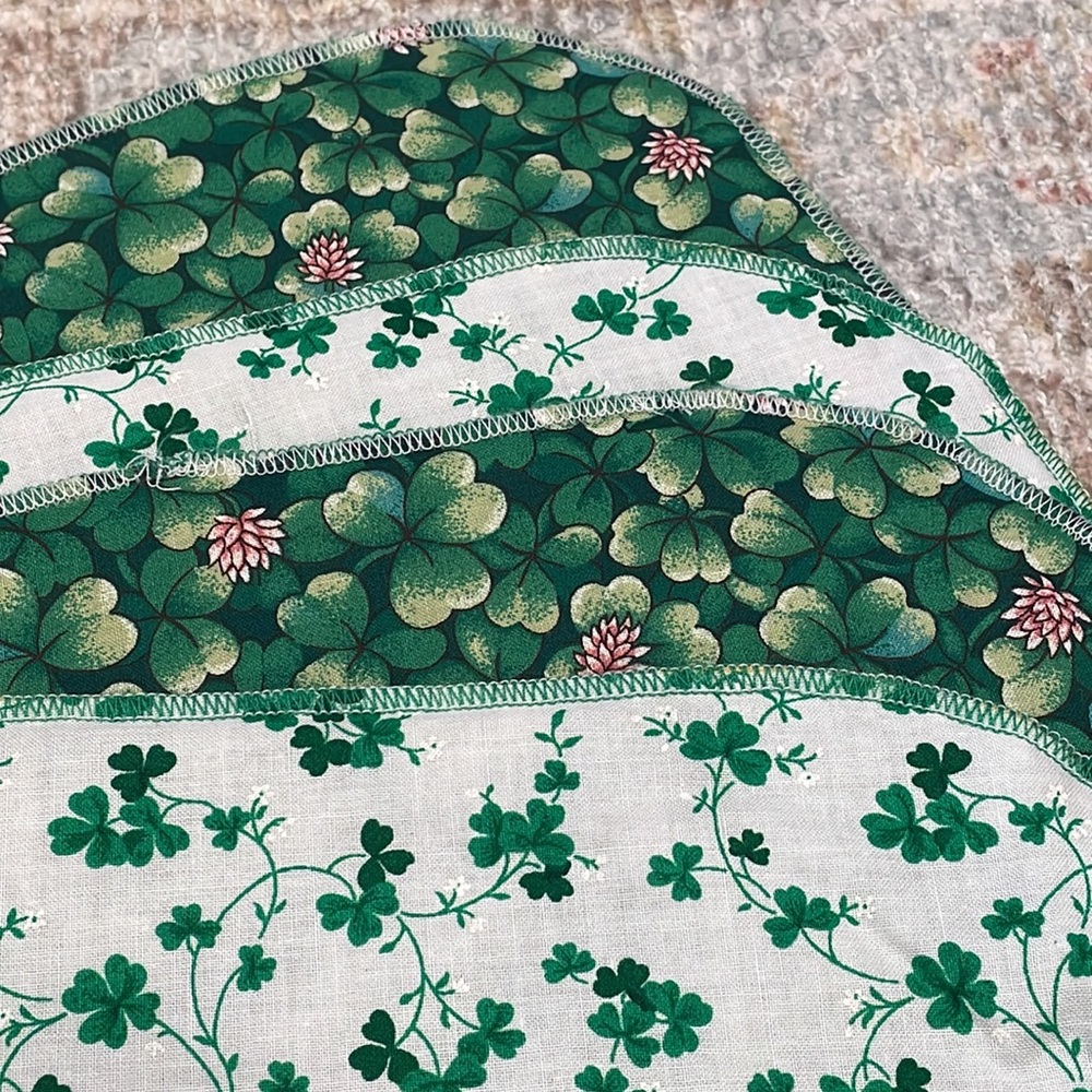 Shamrock placemats